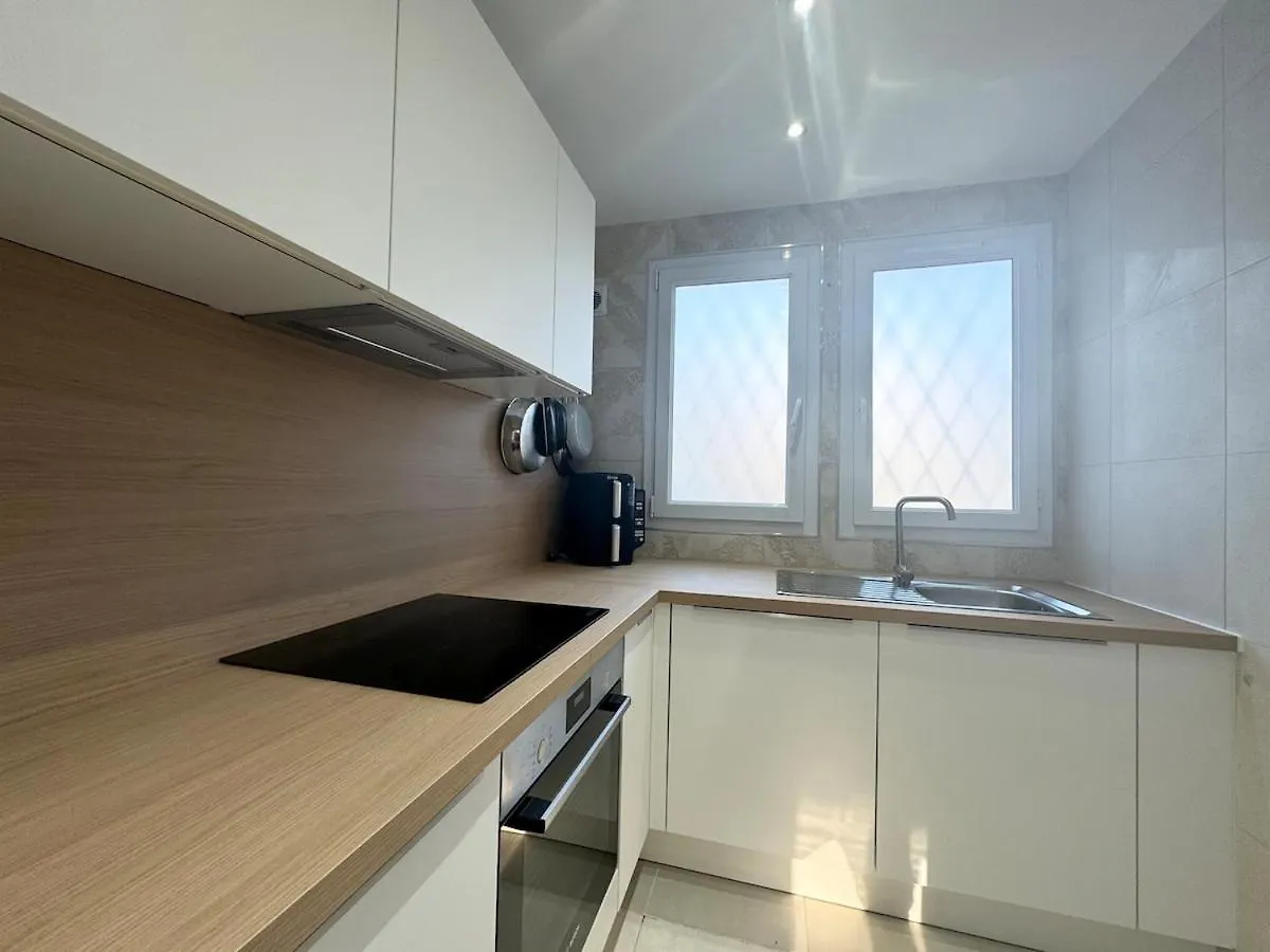 Appartement 2Ch Avec Terrasse A 400M De La Plage Cavalaire-sur-Mer 0*,  France